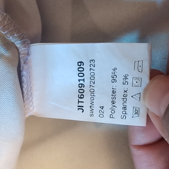 Shein| Light Purple Mauve Long Sleeve Crop Top Halloween Themed with Black Bats - Picture 9 of 10